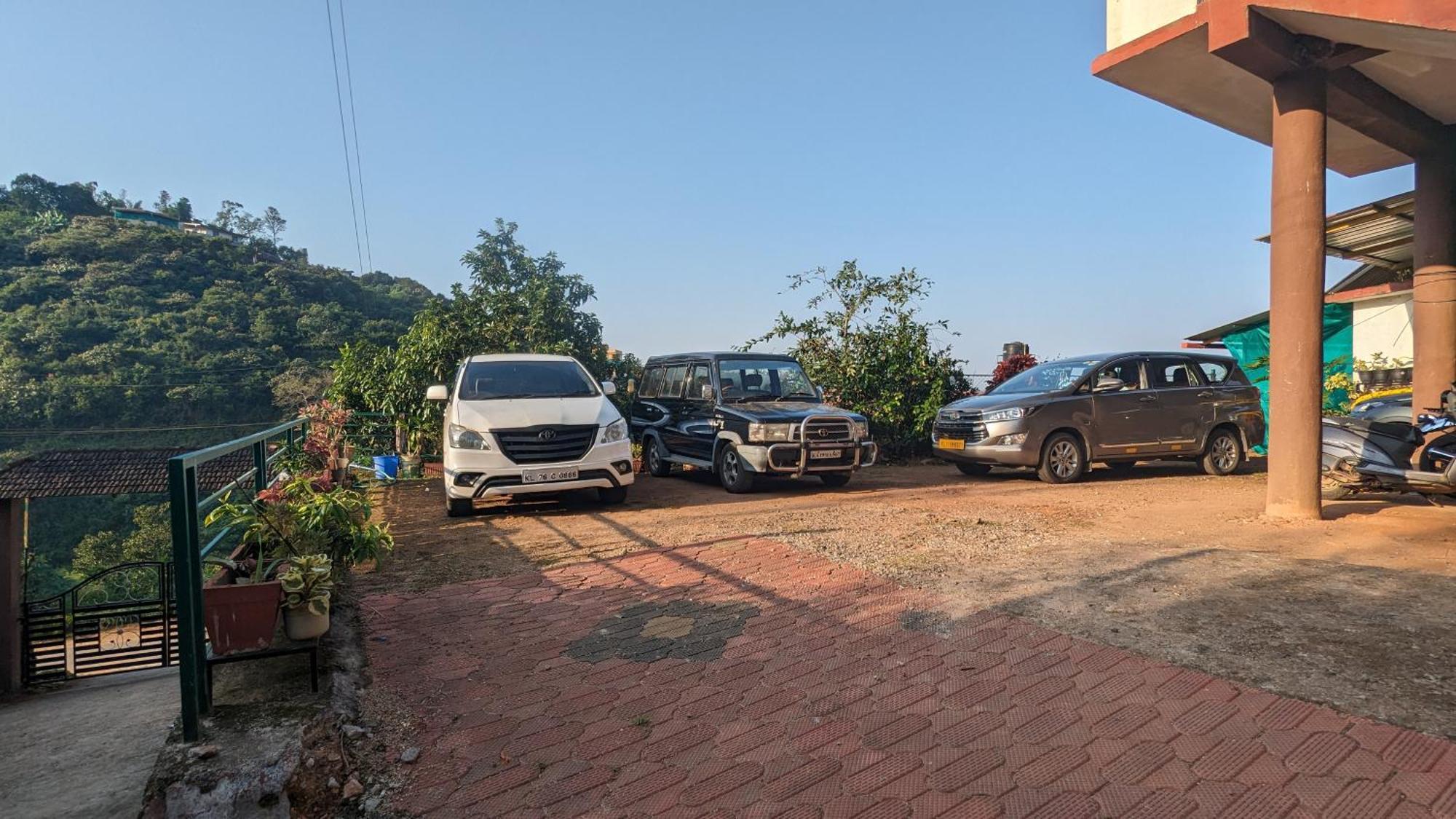 Daisey Dee Homestay Madikeri Exterior foto